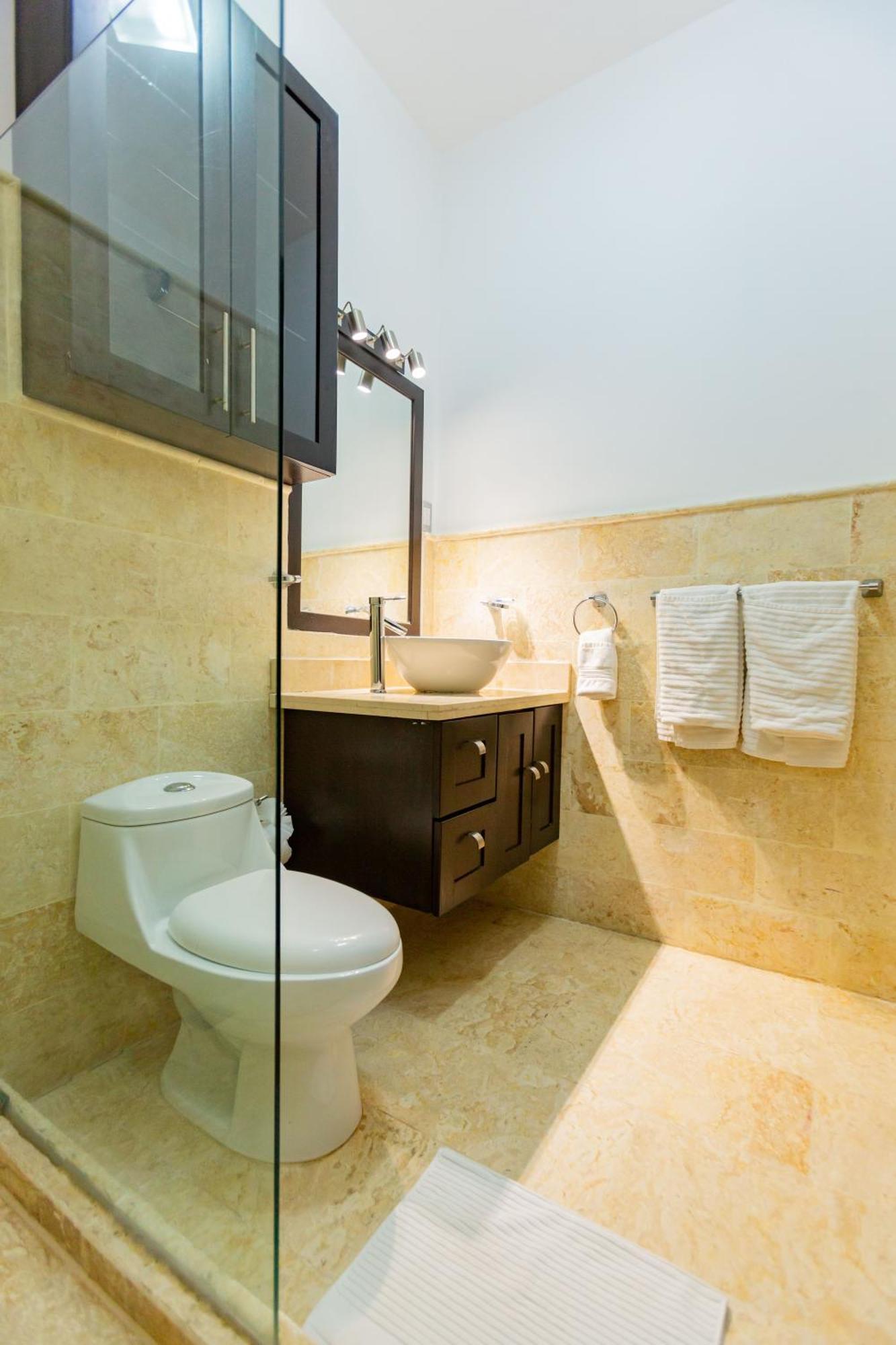Suites At Grand Laguna Beach By Calisto Stays Сосуа Номер фото