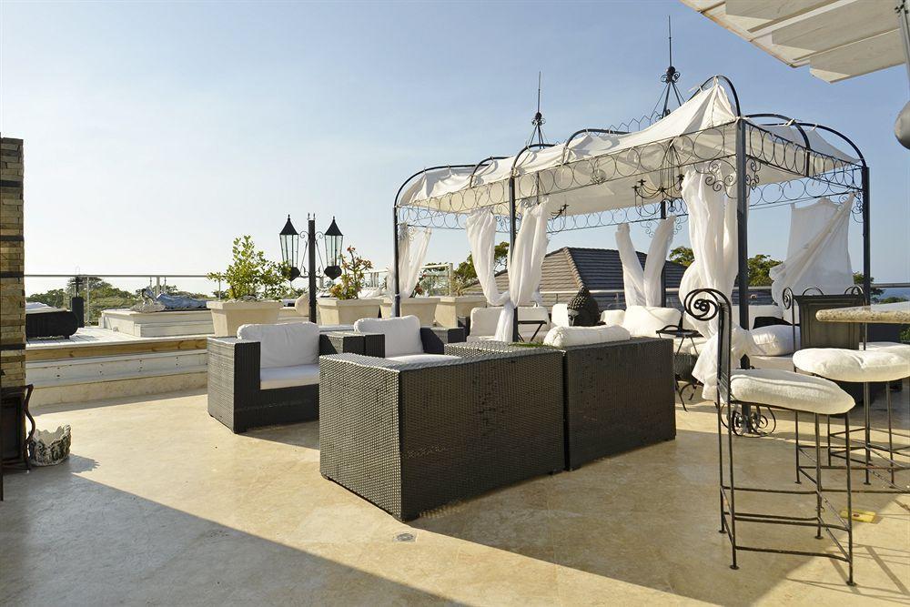 Suites At Grand Laguna Beach By Calisto Stays Сосуа Экстерьер фото